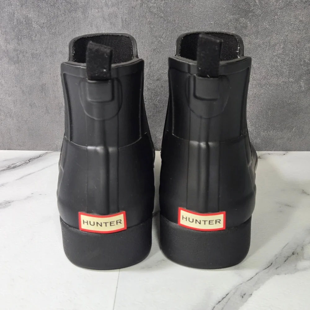 Hunter Womens Size 8 Black Original Refined Slim Fit Chelsea Ankle Rain Boots